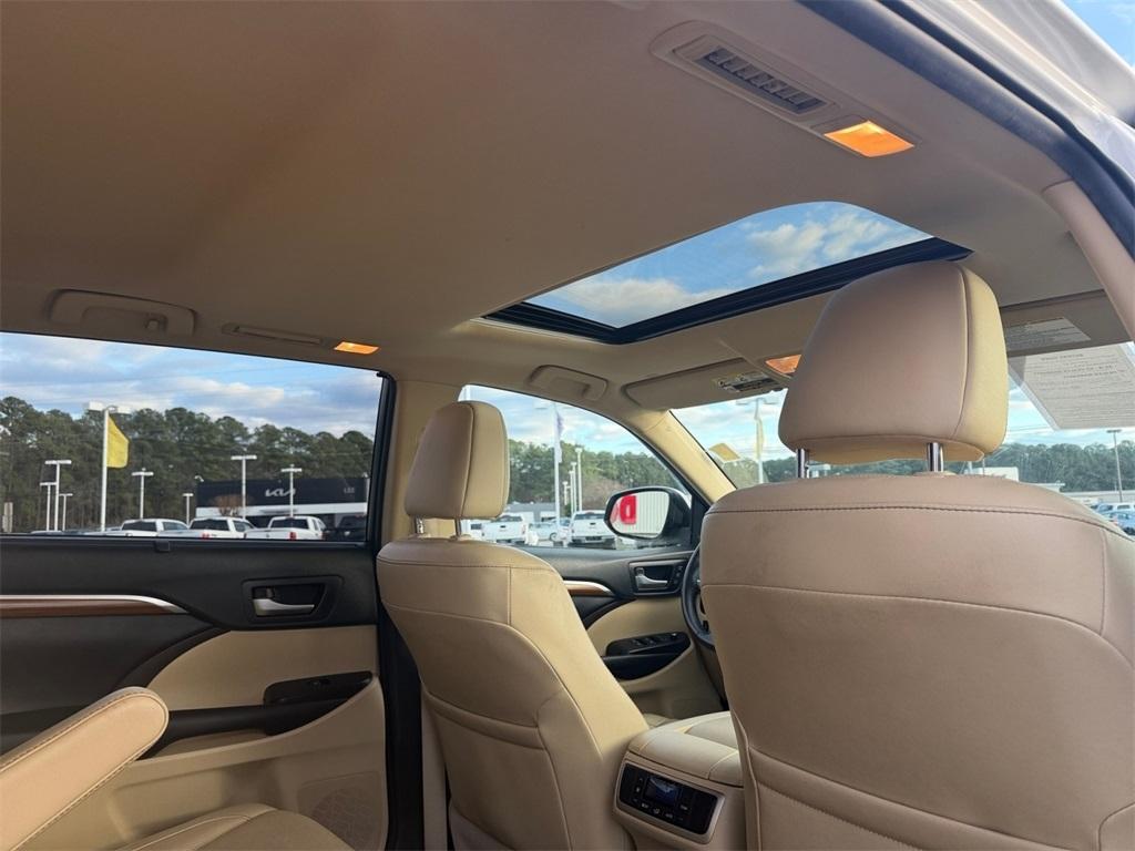 Toyota Highlander  2019