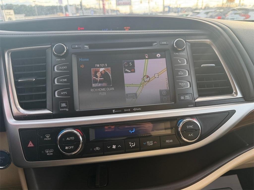 Toyota Highlander  2019