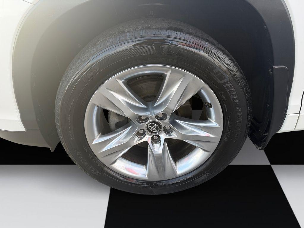 Toyota Highlander  2019