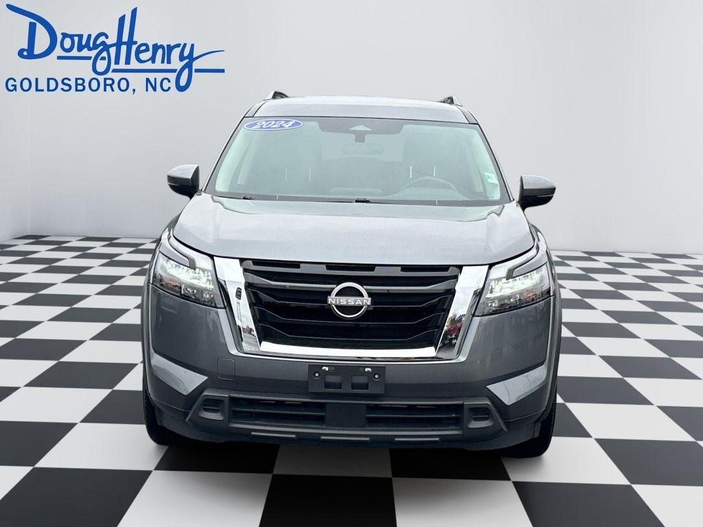 Nissan Pathfinder  2024