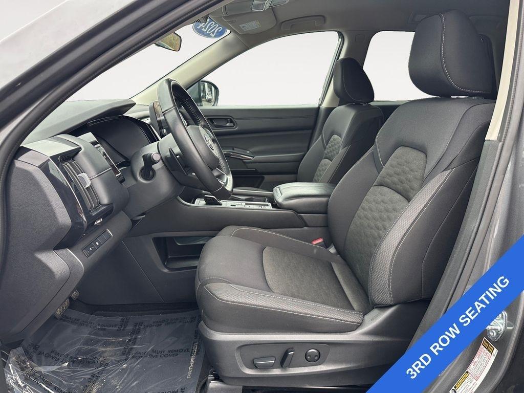 Nissan Pathfinder  2024