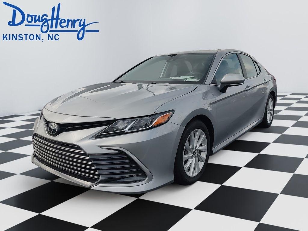 Toyota Camry  2024