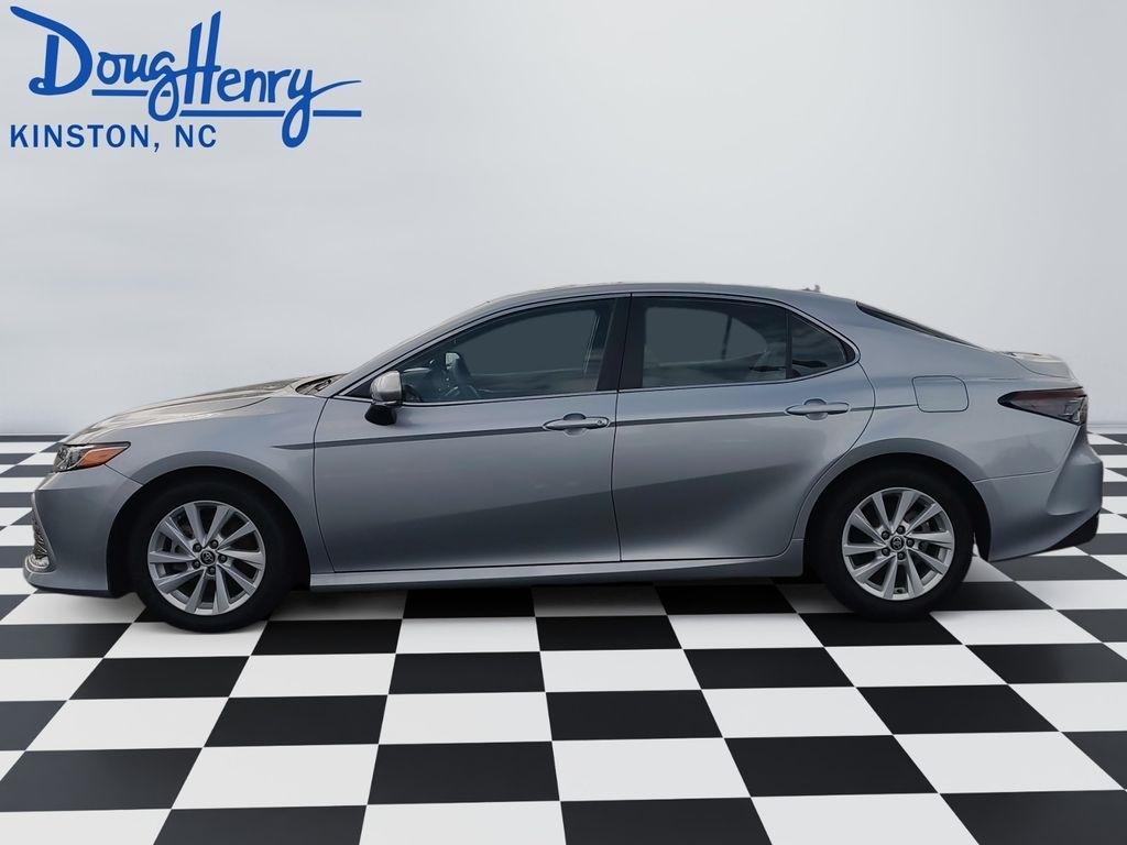 Toyota Camry  2024