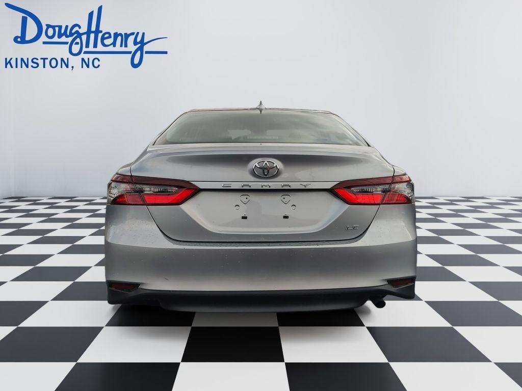 Toyota Camry  2024