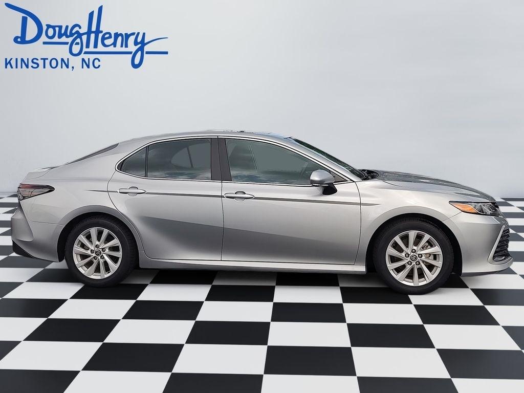 Toyota Camry  2024