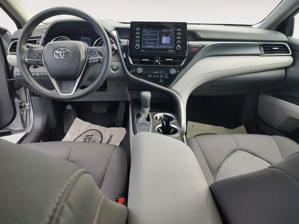 Toyota Camry  2024