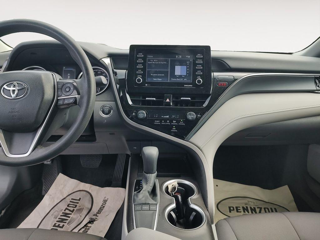 Toyota Camry  2024