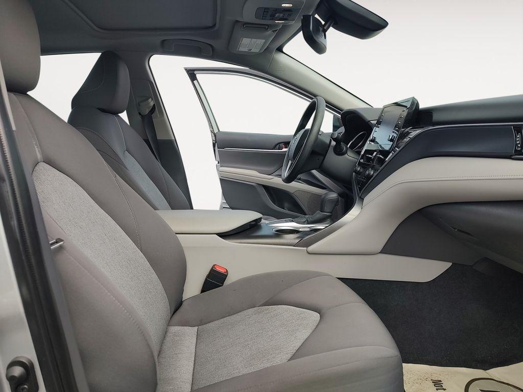 Toyota Camry  2024