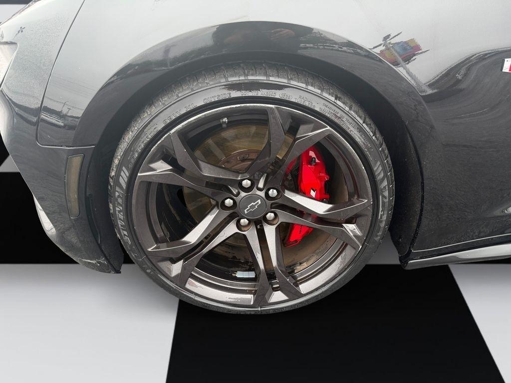 Chevrolet Camaro  2021