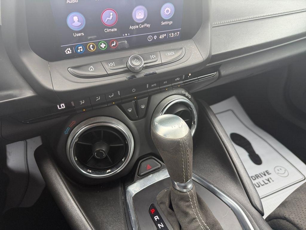 Chevrolet Camaro  2021