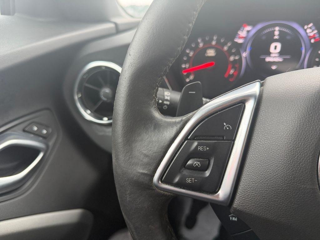 Chevrolet Camaro  2021