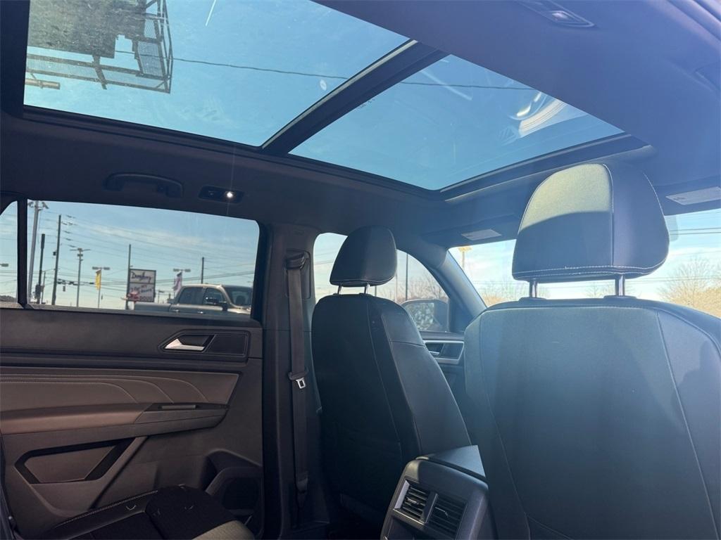 Volkswagen Atlas Cross Sport  2021