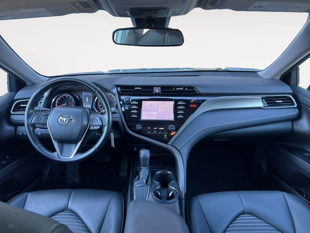 Toyota Camry  2019