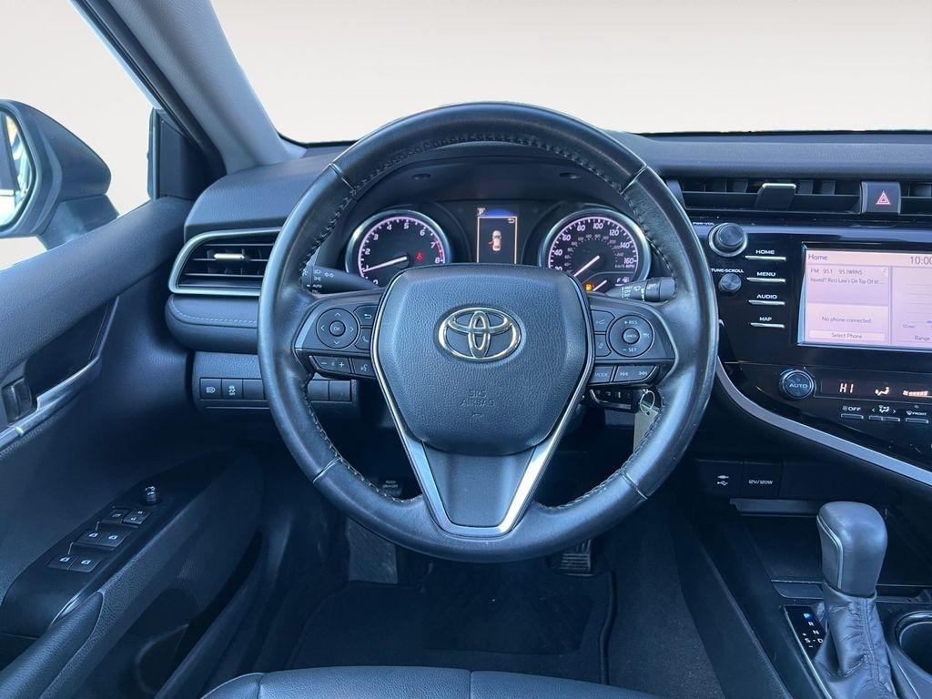 Toyota Camry  2019