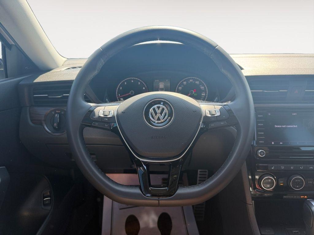 Volkswagen Passat  2022