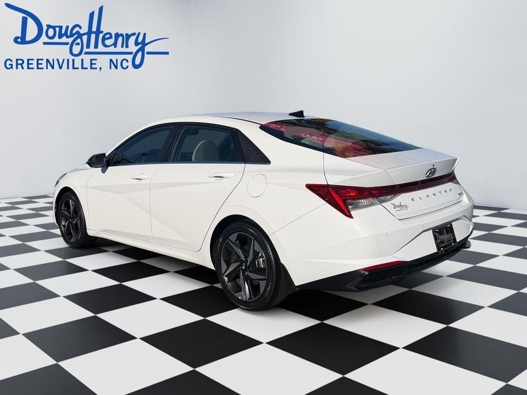 Hyundai Elantra Hybrid  2023