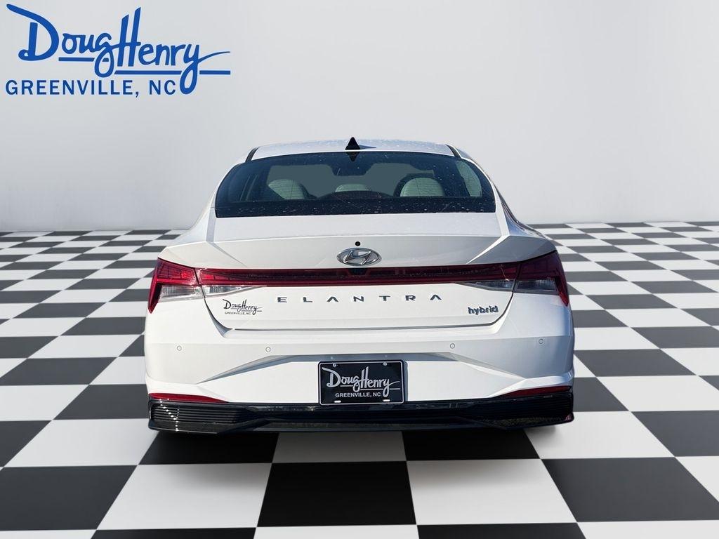 Hyundai Elantra Hybrid  2023