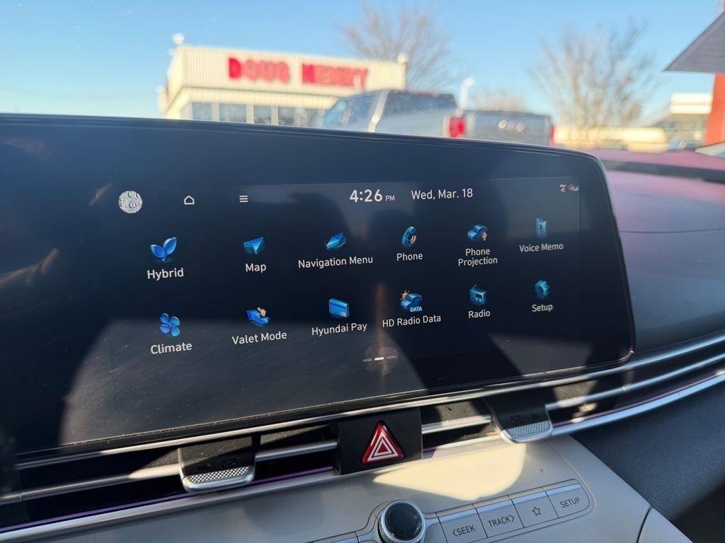 Hyundai Elantra Hybrid  2023