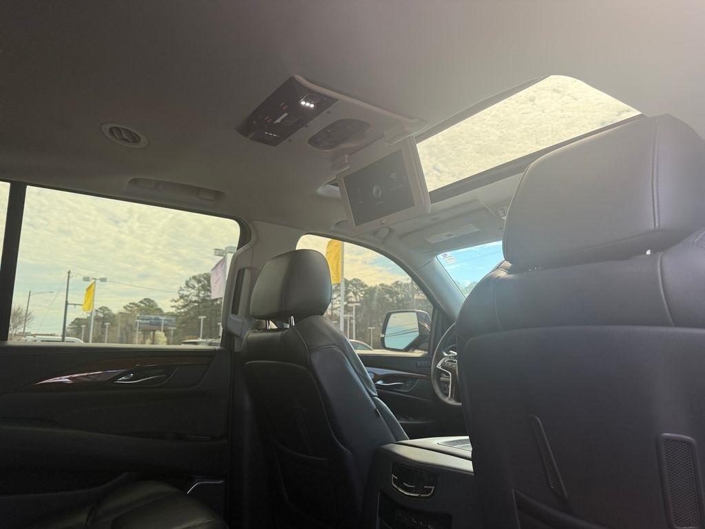 Cadillac Escalade ESV  2020