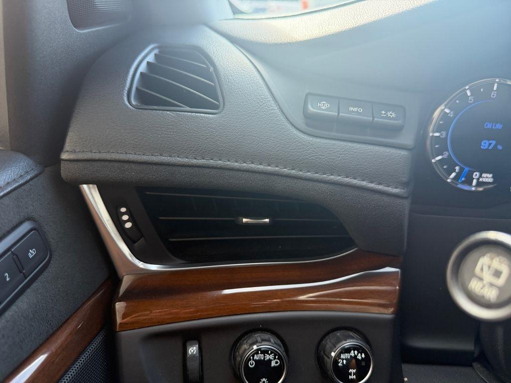 Cadillac Escalade ESV  2020