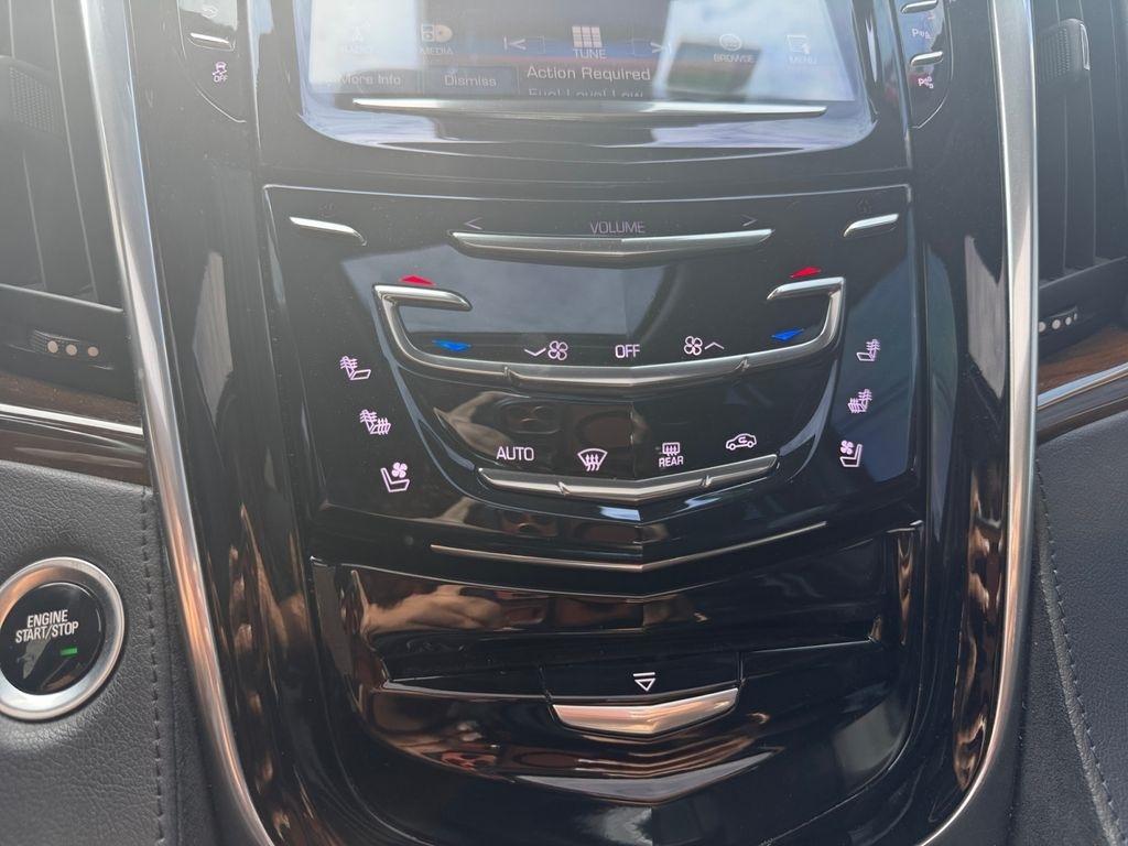 Cadillac Escalade ESV  2020