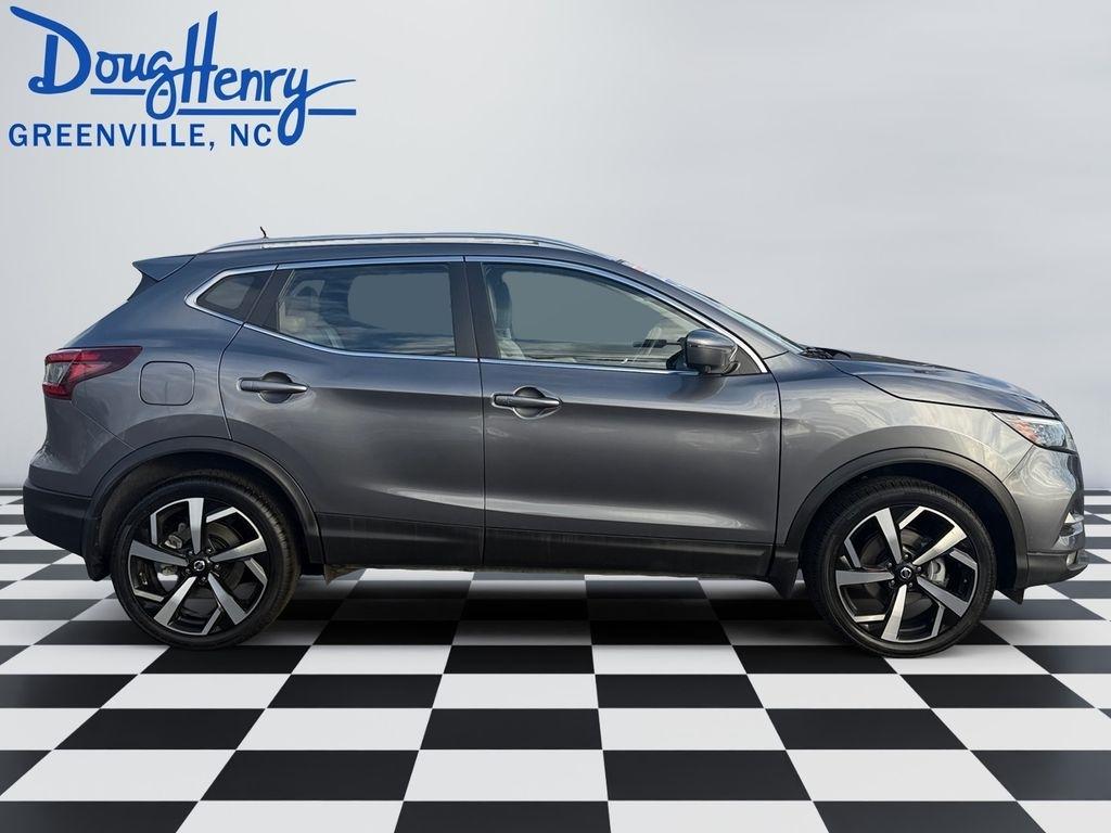 Nissan Rogue Sport  2022