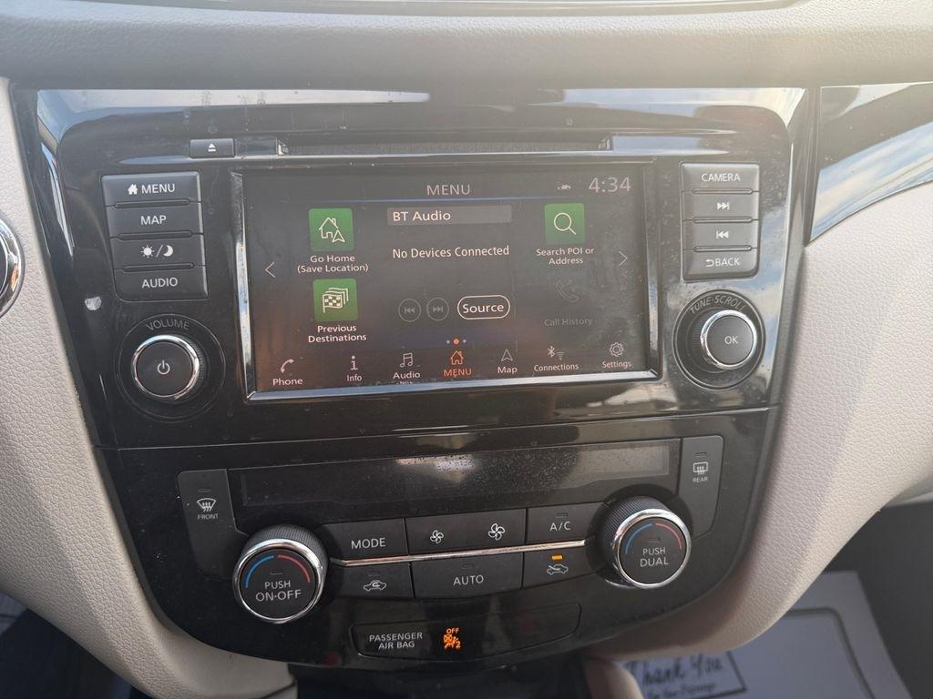 Nissan Rogue Sport  2022