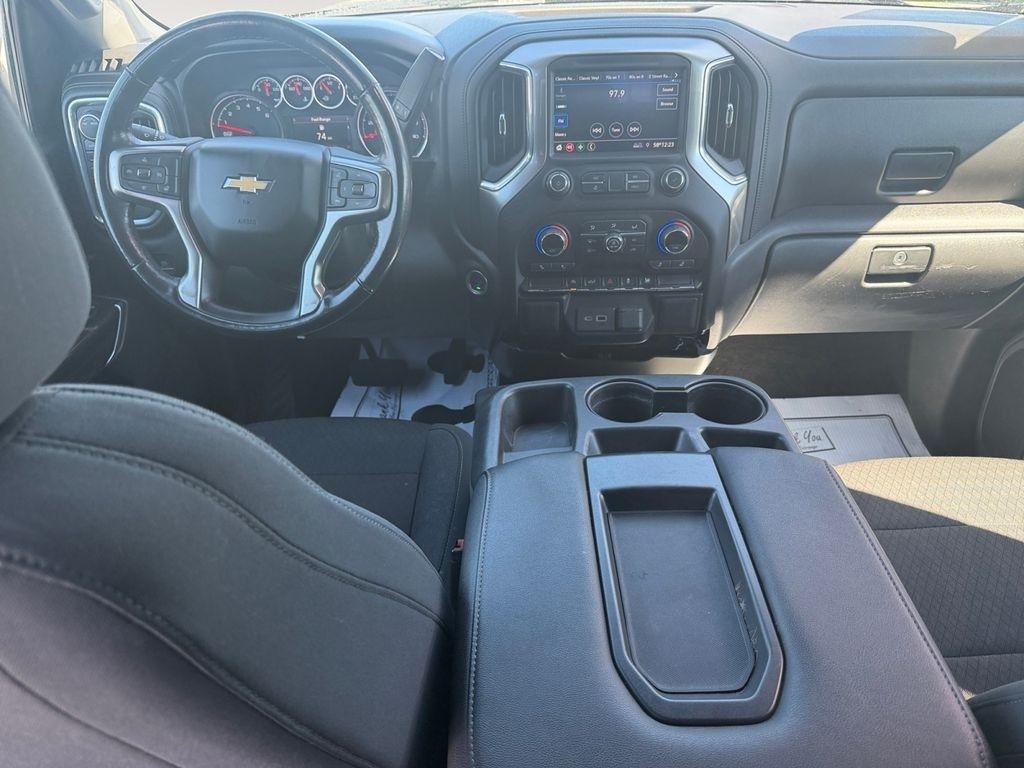 Chevrolet Silverado 1500  2021