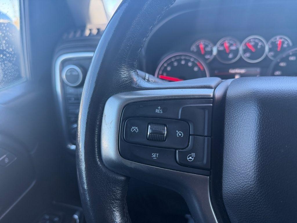 Chevrolet Silverado 1500  2021