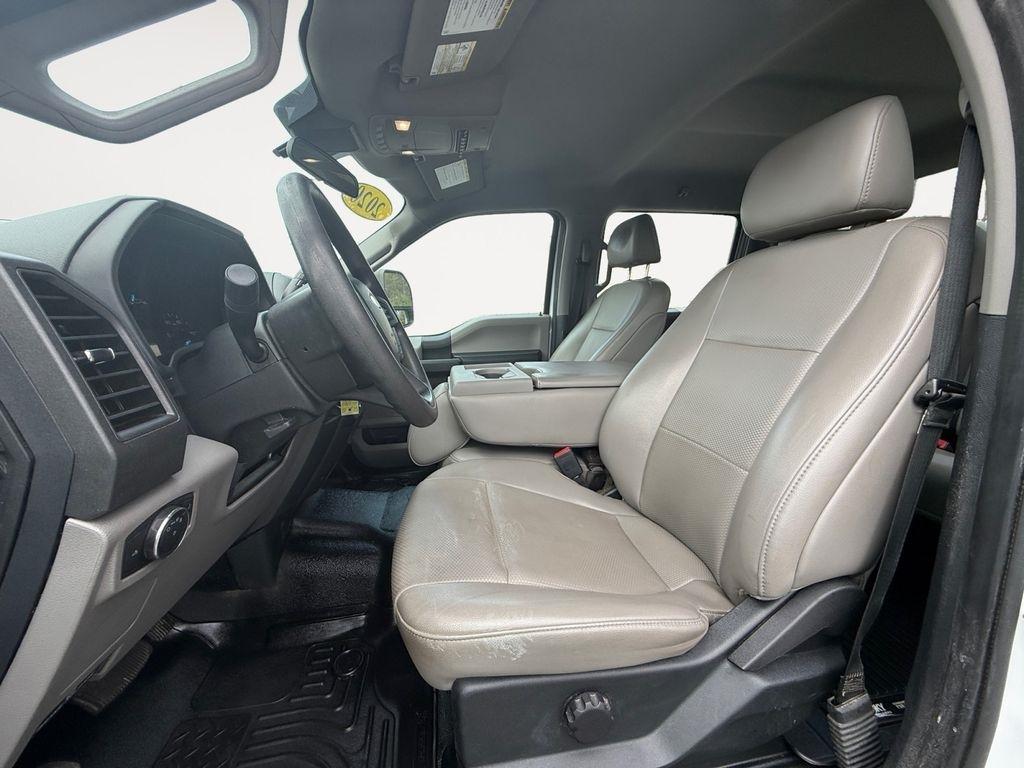 Ford Super Duty F-350 DRW  2020