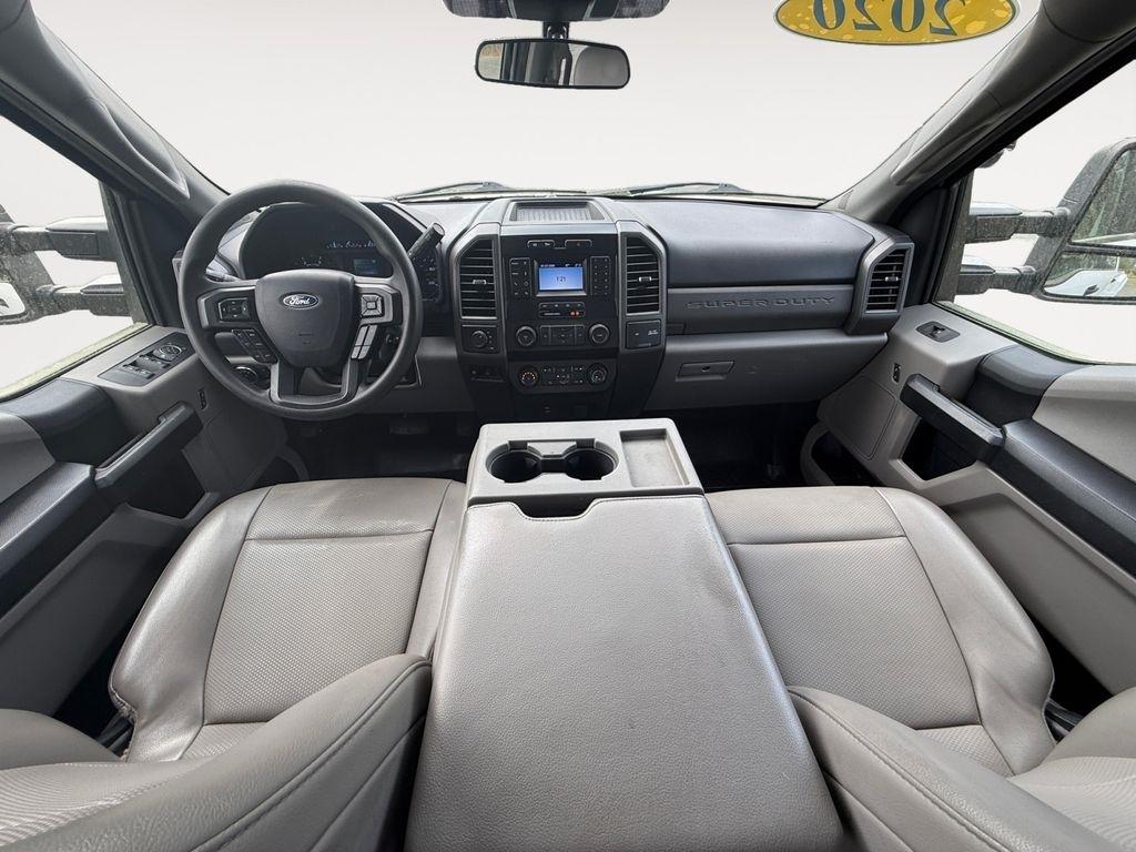 Ford Super Duty F-350 DRW  2020