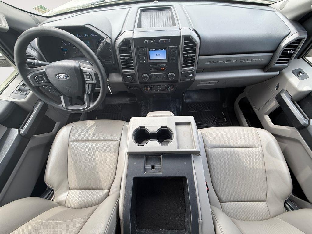 Ford Super Duty F-350 DRW  2020