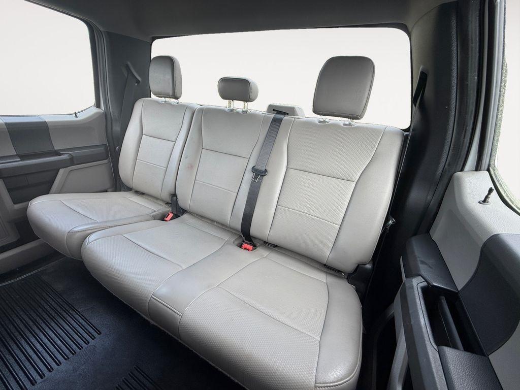 Ford Super Duty F-350 DRW  2020