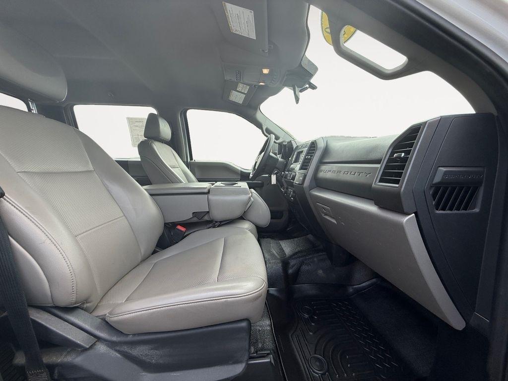 Ford Super Duty F-350 DRW  2020