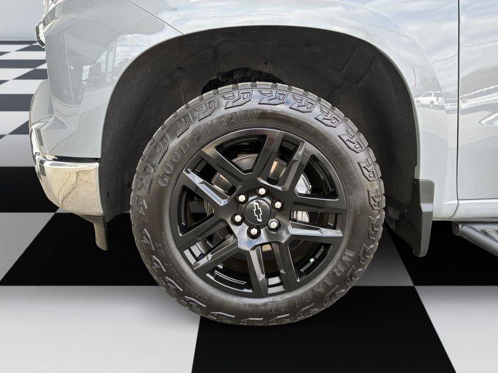 Chevrolet Silverado 1500  2024