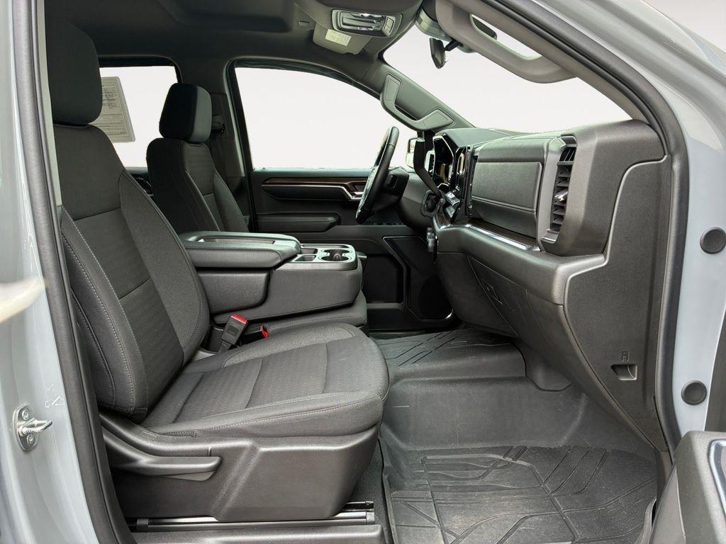 Chevrolet Silverado 1500  2024