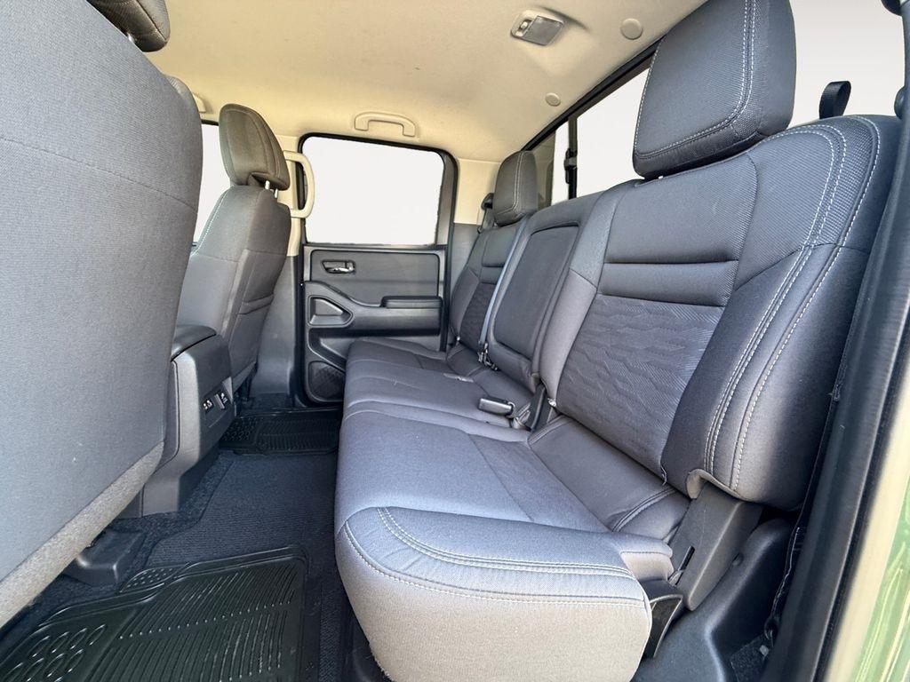 Nissan Frontier  2024