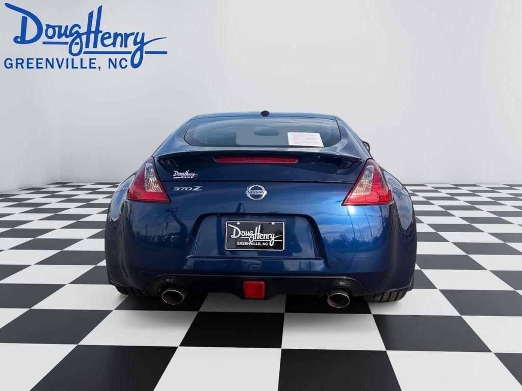 Nissan 370Z Coupe  2020
