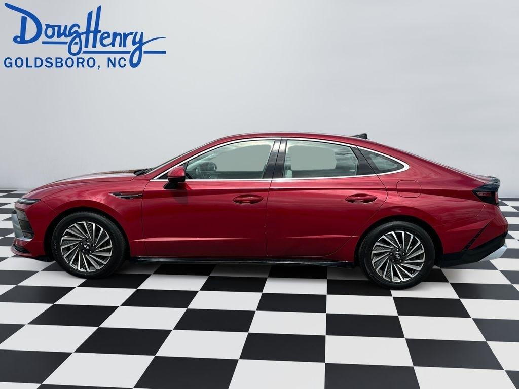 Hyundai Sonata Hybrid  2025