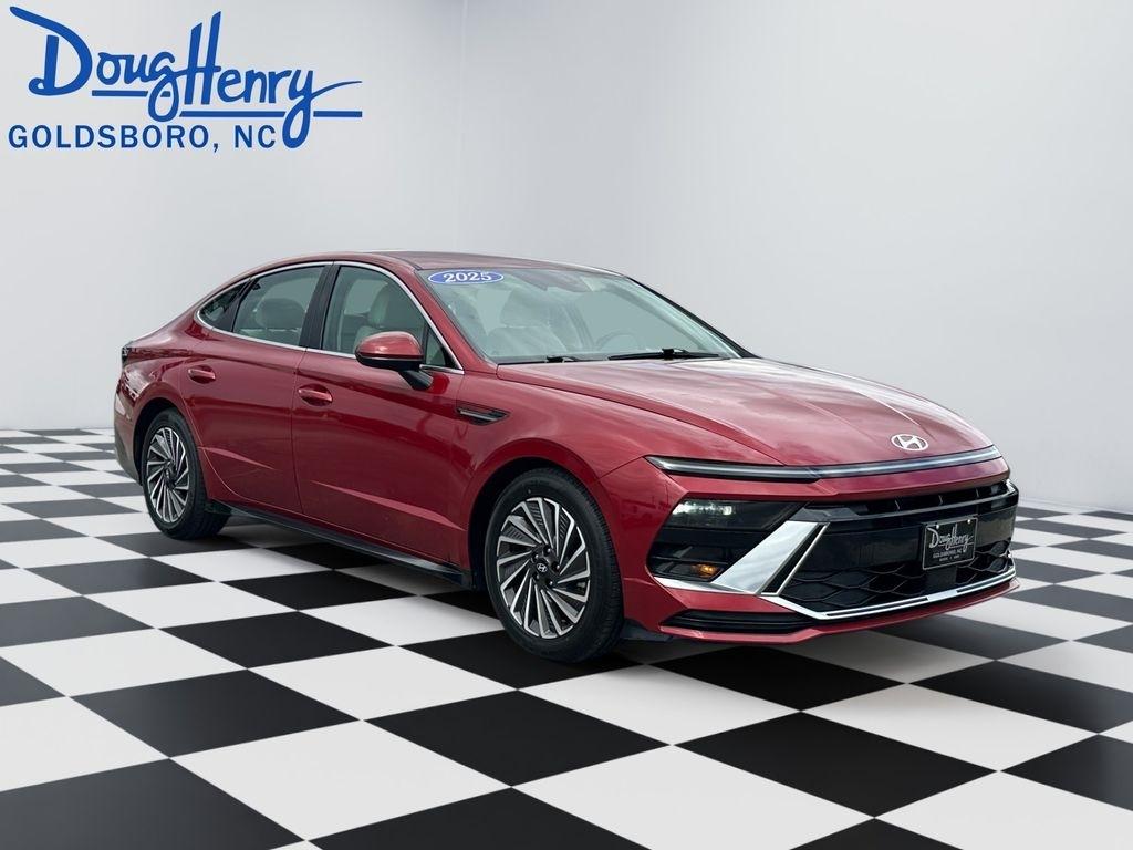 Hyundai Sonata Hybrid  2025