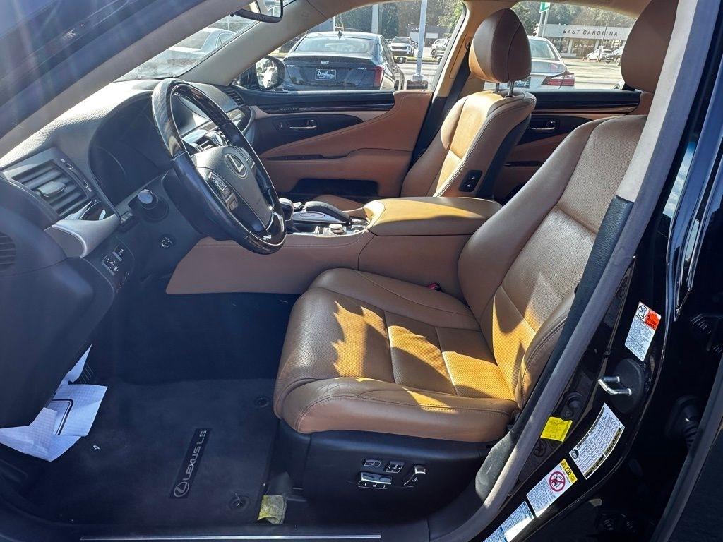 Lexus LS  2017