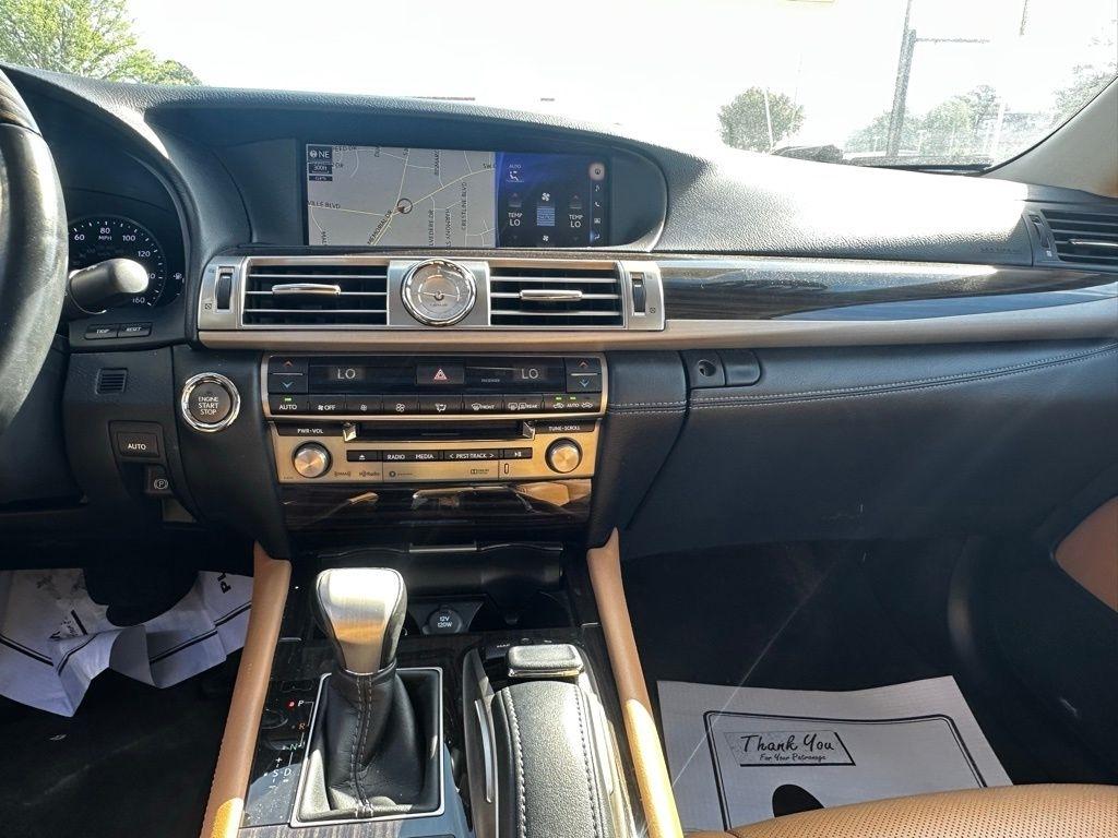 Lexus LS  2017
