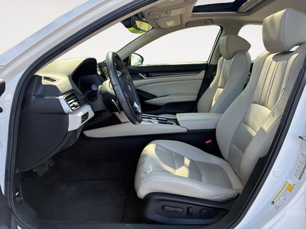 Honda Accord Hybrid  2019