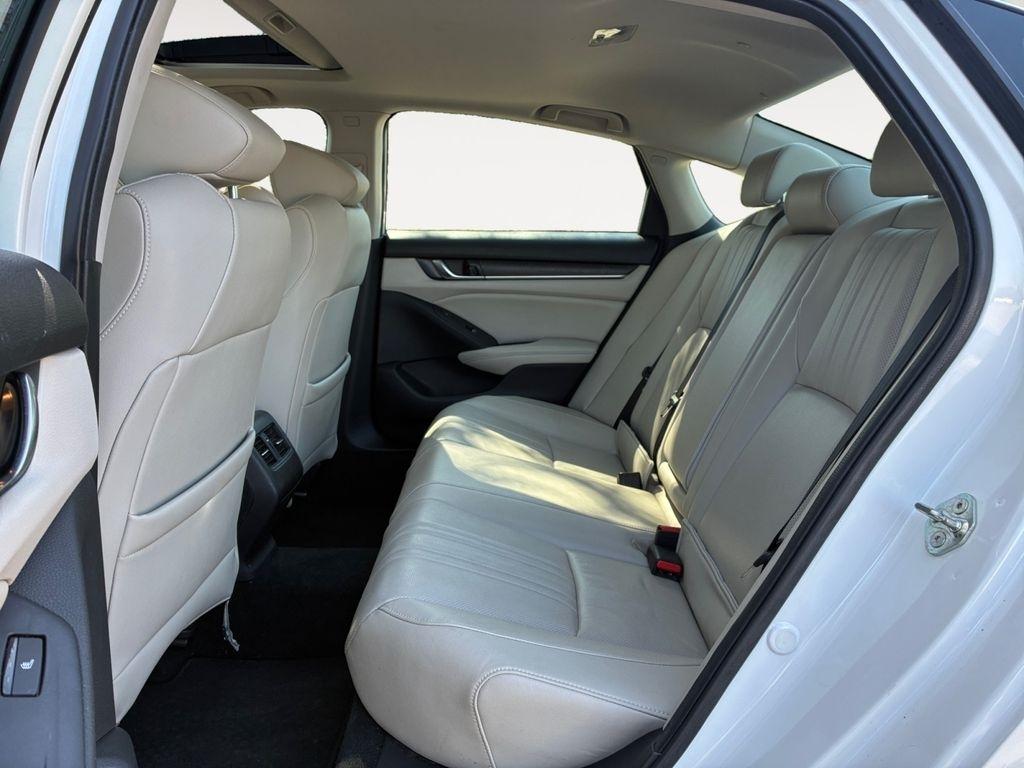 Honda Accord Hybrid  2019