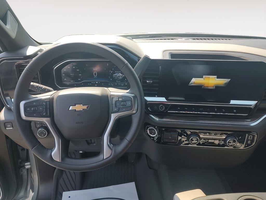 Chevrolet Silverado 1500  2024