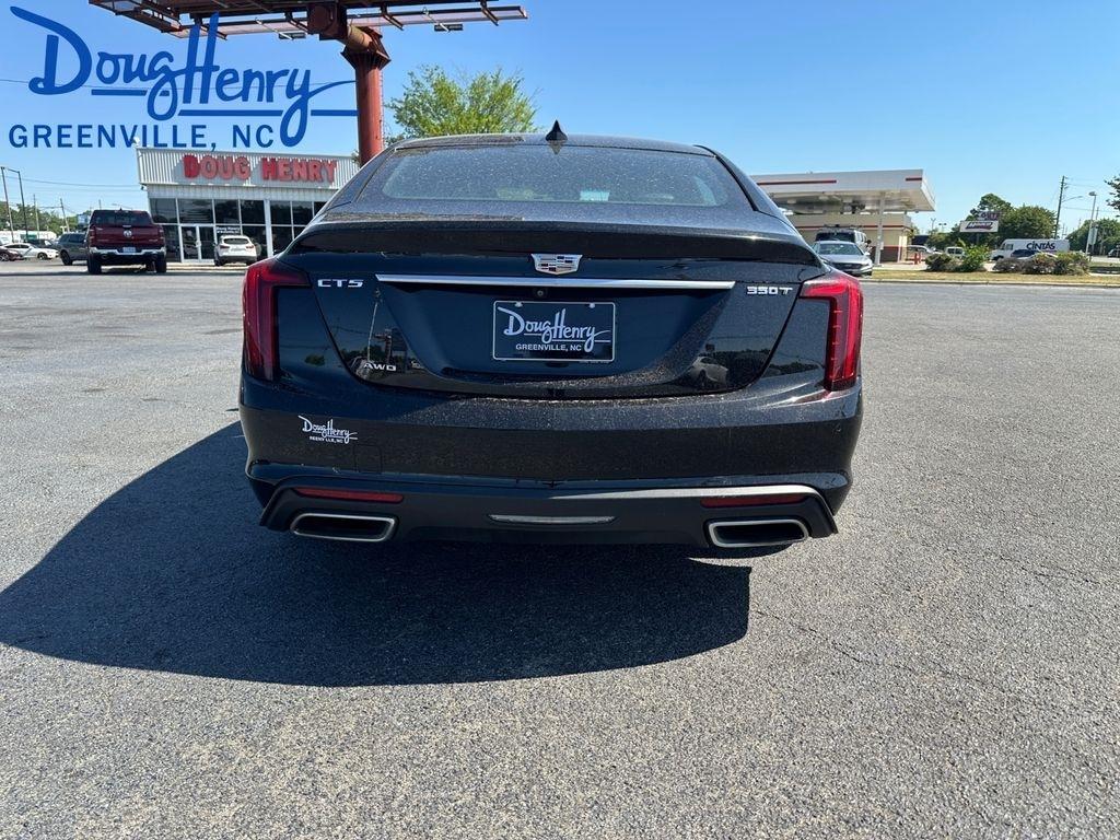Cadillac CT5  2024