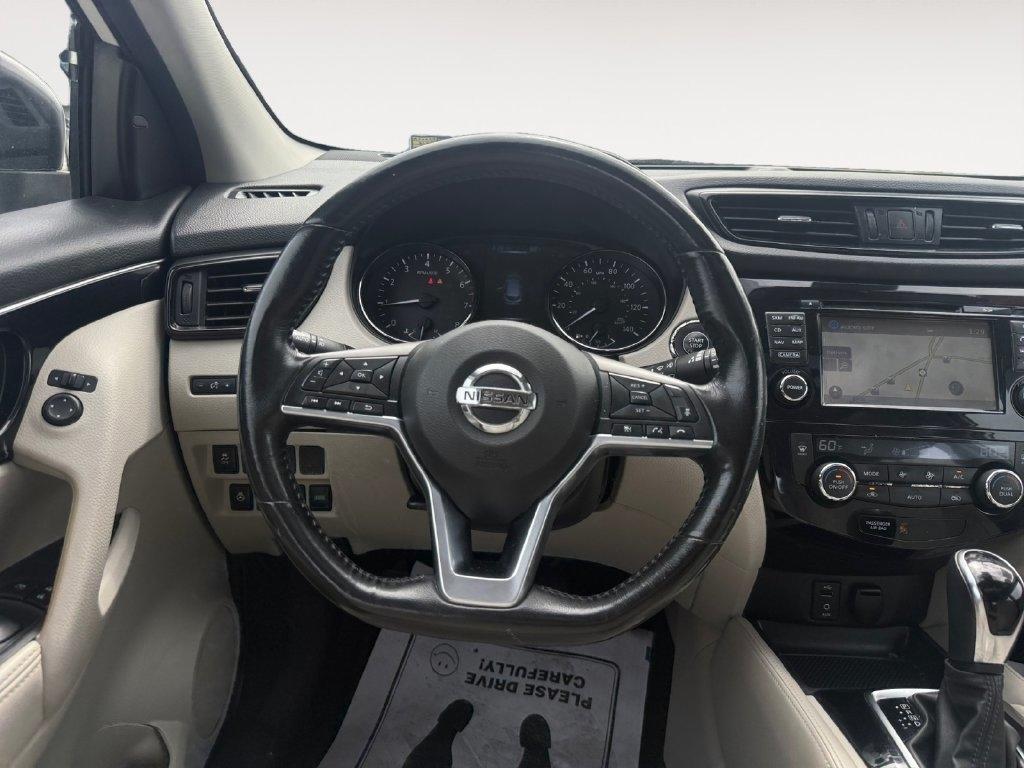 Nissan Rogue Sport  2018