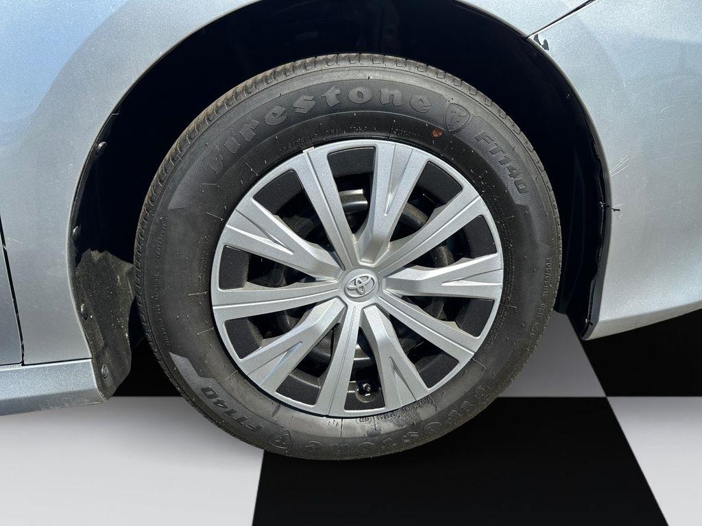 Toyota Camry  2024