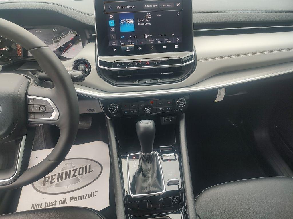 Jeep Compass  2025