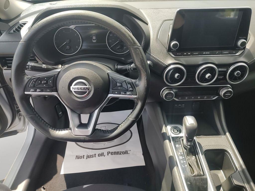 Nissan Sentra  2021